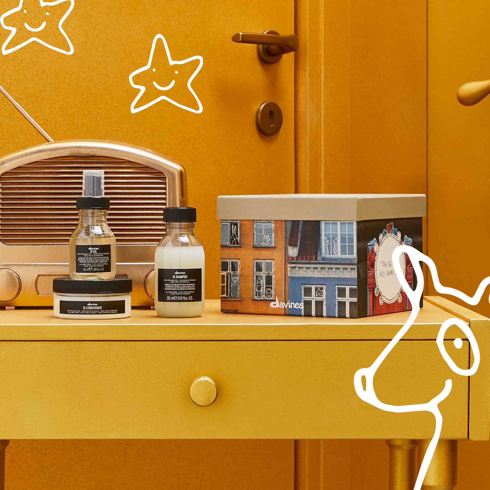 SalonExclusive Holiday Hair Care Gift Boxes Davines